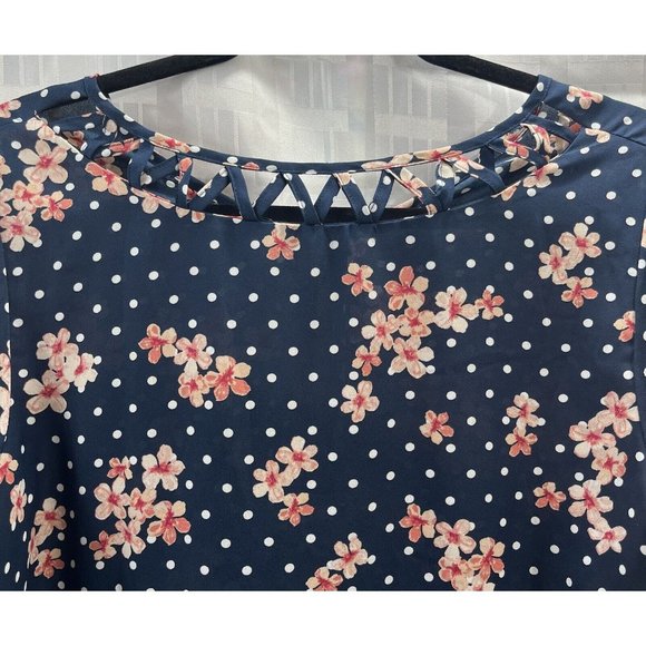 Counterparts Women Top Size M Color Blue Floral Zipper - Picture 12 of 12